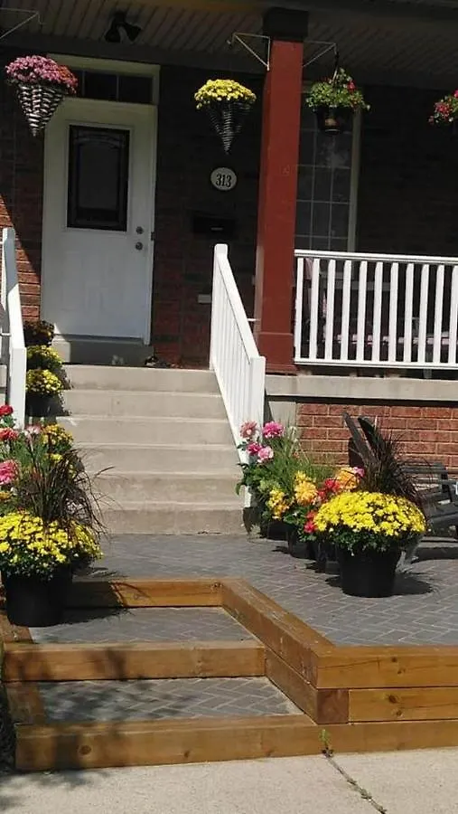 Homestay Village At York U Toronto Canada